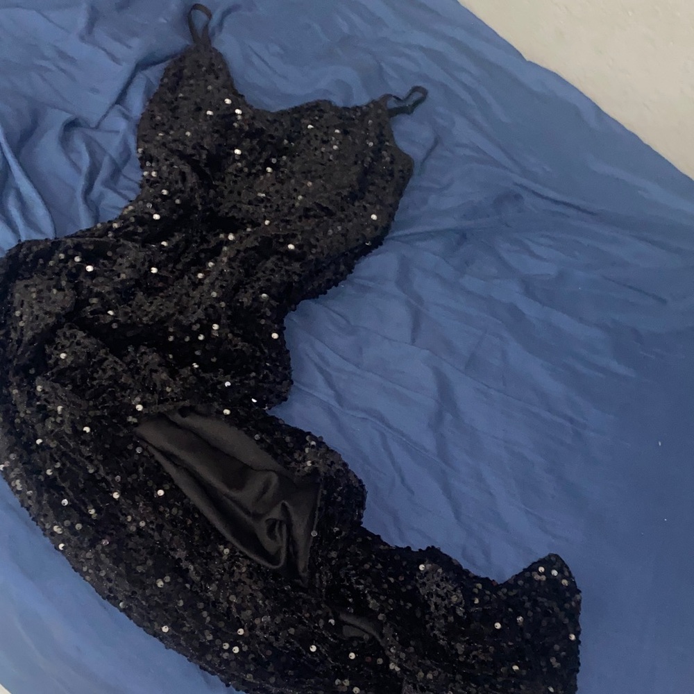 DEVON WINDSOR Black Sequin Prom Dress